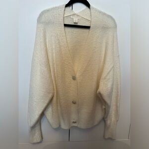 Elegant Cream Cardigan Sweater XL